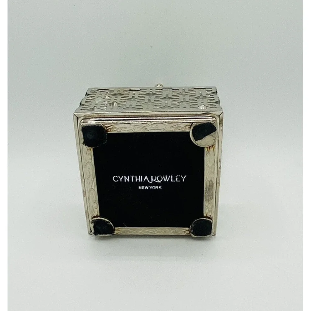 Cynthia Rowley Jewelry Box Silver Tone Filigree Pattern Beveled Glass New York